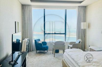 Apartment - 1 Bedroom - 1 Bathroom for rent in The Palm Tower - Palm Jumeirah - Dubai