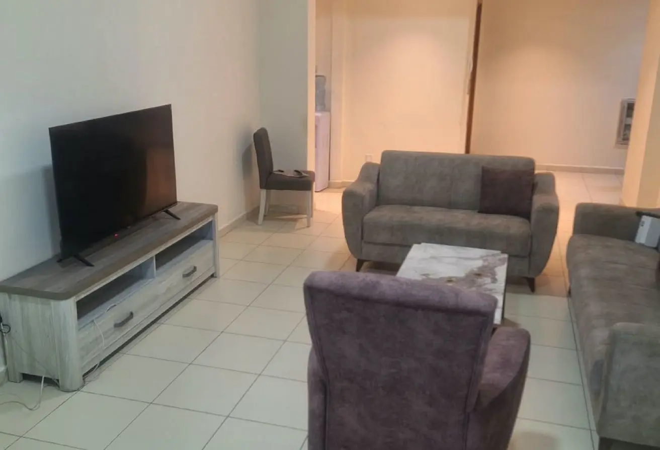 163231160 - Property Main Image