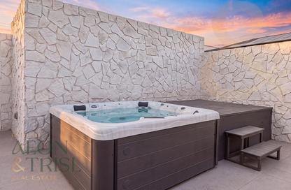 Townhouse - 5 - 6 for sale in Palma Residences - Palm Jumeirah - Dubai