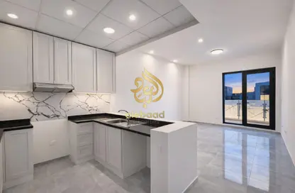 Apartment - 1 Bedroom - 2 Bathrooms for rent in Marah Building - International City Phase 2 - Al Warsan 4 - Al Warsan - Dubai