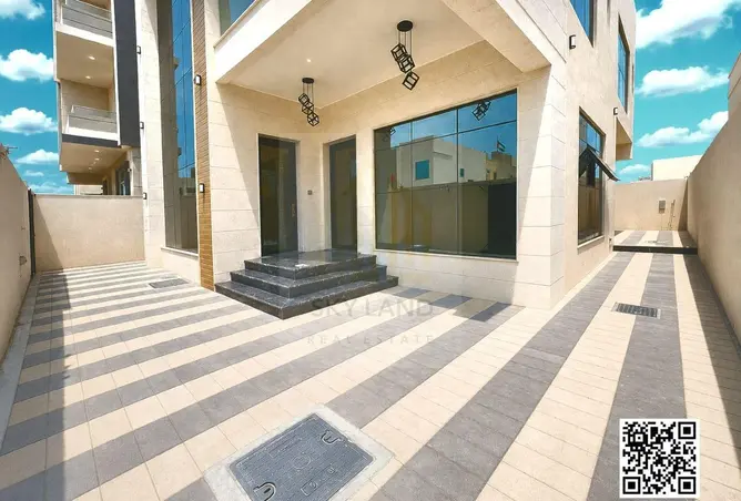 166560335 - Property Image 3