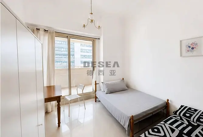 161888601 - Property Image 2
