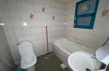 Apartment - 2 Bedrooms - 2 Bathrooms for rent in Al Butina - Sharjah