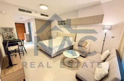 Apartment - 1 Bathroom for rent in Al Waleed Garden 2 - Al Waleed Garden - Al Jaddaf - Dubai