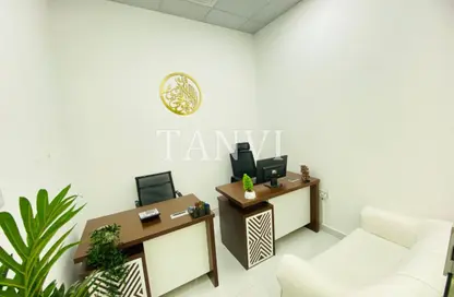 Office Space - 1 Bedroom - 1 Bathroom for rent in Red Avenue - Al Garhoud - Dubai