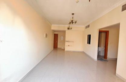 Apartment - 2 Bedrooms - 2 Bathrooms for rent in Muwaileh 29 Building - Muwaileh - Sharjah