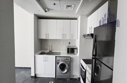 Apartment - 1 Bedroom - 2 Bathrooms for rent in Platinum Residences 1 - Dubai Silicon Oasis - Dubai