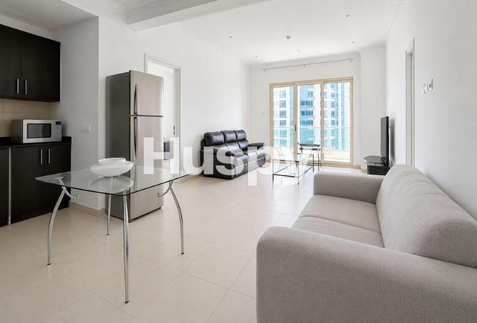 High Floor | Unfurnished | Vacant photo 2
