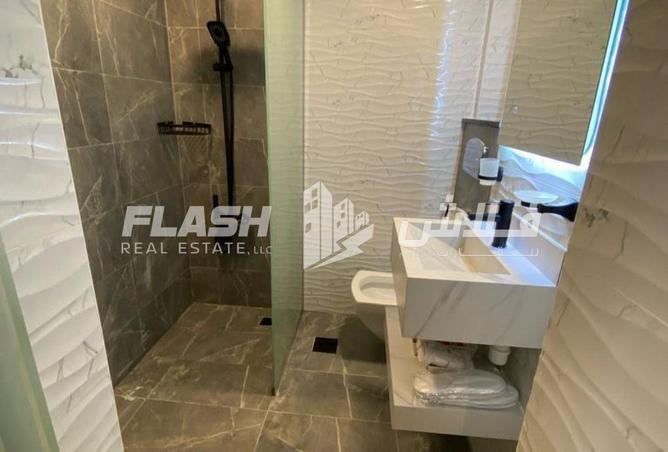 81938348 - صورة العقار 3