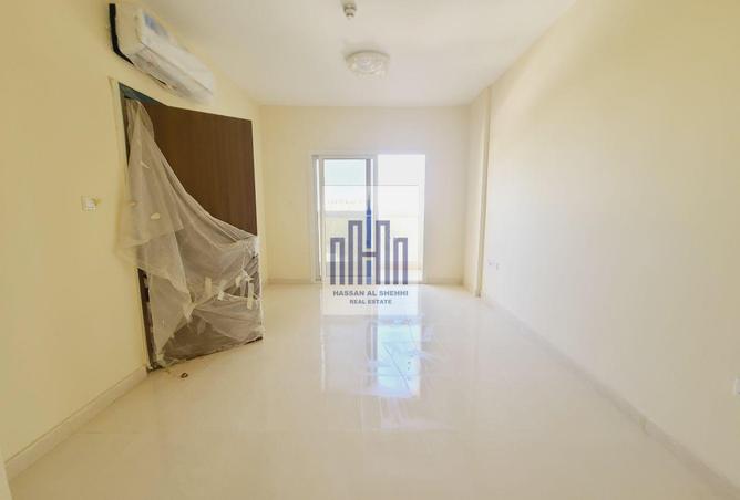 53572406 - Property Main Image