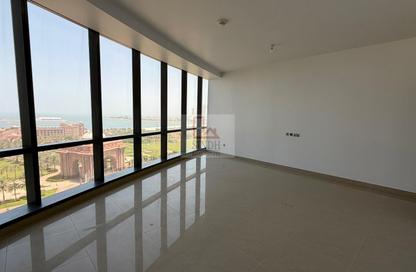 Apartment - 1 Bedroom - 1 Bathroom for rent in Etihad Tower 4 - Etihad Towers - Corniche Road - Abu Dhabi