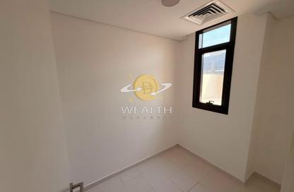 Townhouse - 2 Bedrooms - 2 Bathrooms for rent in Nasma Residence - Al Tai - Sharjah