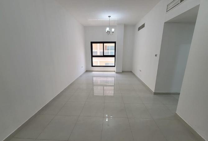 122456838 - Property Main Image