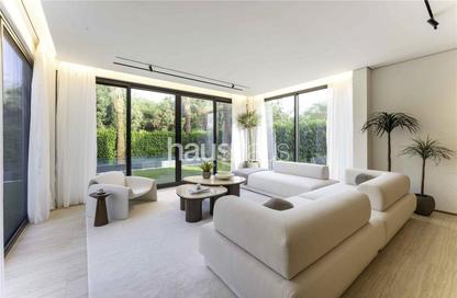 Villa - 5 Bedrooms - 5 Bathrooms for rent in Meadows 9 - Meadows - Dubai Villa - 5 Bedrooms - 5 Bathrooms for rent in Meadows 9 - Meadows - Dubai