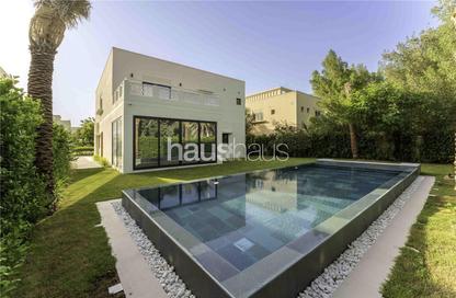 Villa - 5 Bedrooms - 5 Bathrooms for rent in Meadows 9 - Meadows - Dubai Villa - 5 Bedrooms - 5 Bathrooms for rent in Meadows 9 - Meadows - Dubai