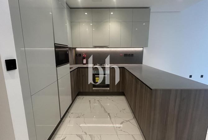 70670288 - Property Image 3