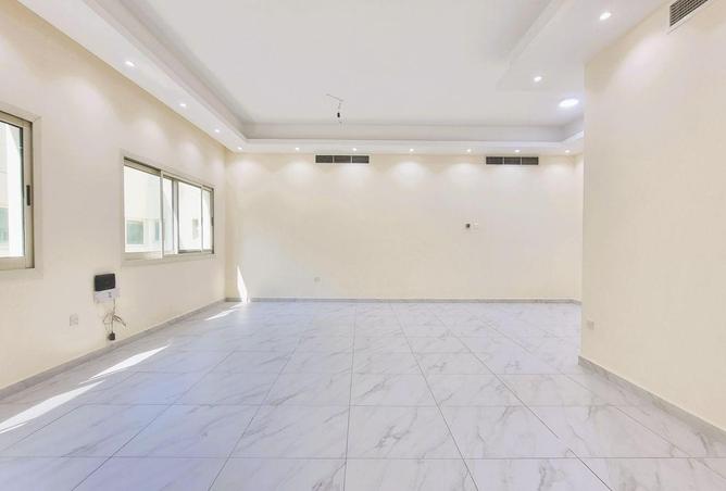 65560417 - Property Main Image