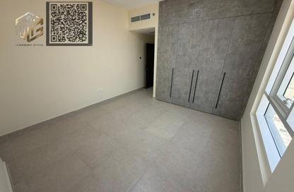 Apartment - 2 Bedrooms - 4 Bathrooms for rent in Cornish Tower - Al Rumaila - Ajman Apartment - 2 Bedrooms - 4 Bathrooms for rent in Cornish Tower - Al Rumaila - Ajman