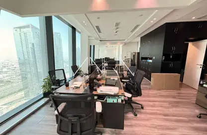 Office Space - 5 Bedrooms - 1 Bathroom for rent in Iris Bay - Business Bay - Dubai