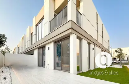 Villa - 4 Bedrooms - 5 Bathrooms for rent in Aura Gardens - Tilal Al Ghaf - Dubai