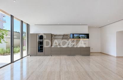 Apartment - 4 - 5 for sale in Serenia Living Tower 3 - Serenia Living - Palm Jumeirah - Dubai Apartment - 4 - 5 for sale in Serenia Living Tower 3 - Serenia Living - Palm Jumeirah - Dubai