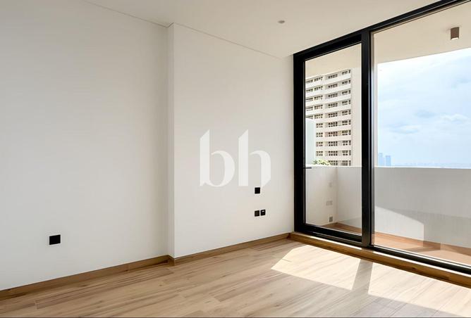 73110762 - Property Image 3