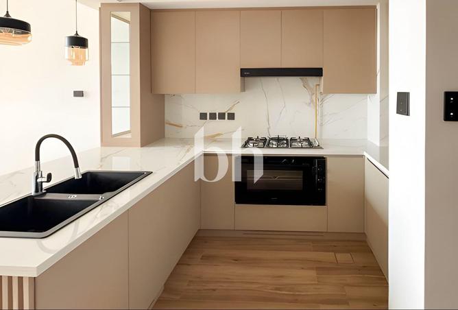 73110762 - Property Image 2