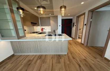 شقة - غرفة نوم - 2 حمامات للايجار في إليجانس من شيماء - منطقة 18 - قرية جميرا الدائرية - دبي