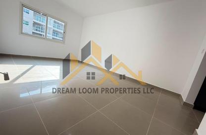Apartment - 3 Bedrooms - 4 Bathrooms for sale in Tower 26 - Al Reef Downtown - Al Reef - Abu Dhabi