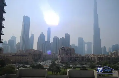 Apartment - 3 Bedrooms - 3 Bathrooms for sale in South Ridge 5 - South Ridge - Downtown Dubai - Dubai