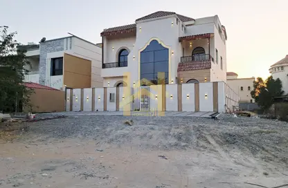 Villa - 4 Bedrooms - 7 Bathrooms for sale in Al Yasmeen 1 - Al Yasmeen - Ajman