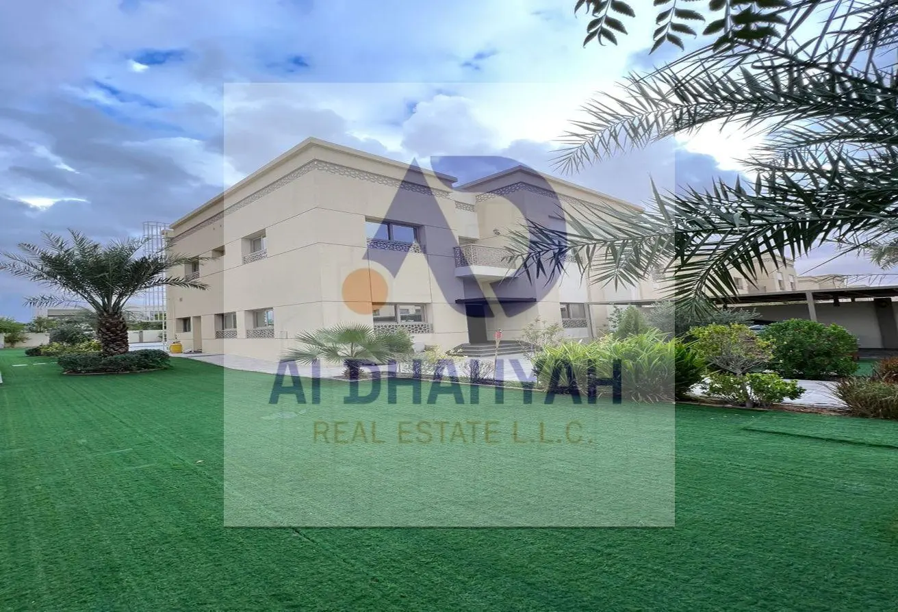 102821042 - Property Main Image