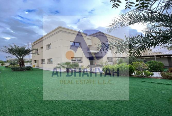 102821042 - الصورة الرئيسية للعقار