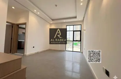Apartment - 1 Bedroom - 2 Bathrooms for rent in Corniche Tower - Ajman Corniche Road - Ajman