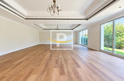 Villa - 4 - 5 for rent in Umm Suqeim 2 Villas - Umm Suqeim 2 - Umm Suqeim - Dubai