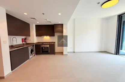 شقة - 2 غرف نوم - 3 حمامات للايجار في طراز 2 - الجادة - الشارقة