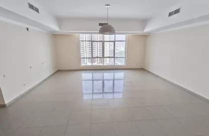 Apartment - 2 Bedrooms - 2 Bathrooms for rent in Al Taawun Street - Al Taawun - Sharjah