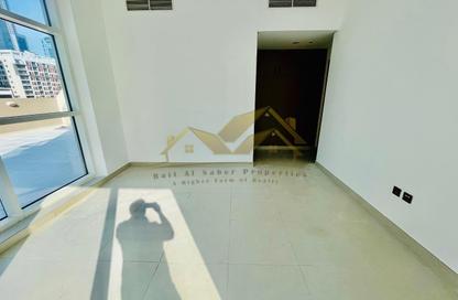 Apartment - 2 Bedrooms - 3 Bathrooms for rent in Jumeirah Garden City - Al Satwa - Dubai