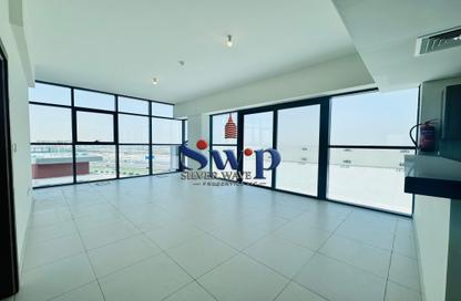 Apartment - 1 Bedroom - 2 Bathrooms for rent in The View - Al Raha Beach - Abu Dhabi