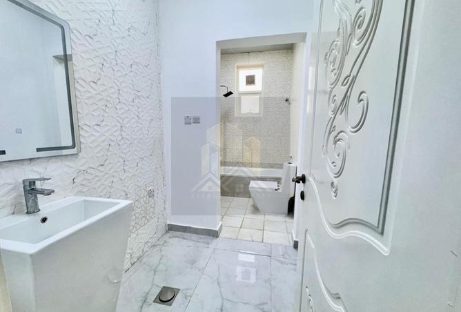 75028204 - Property Image 3