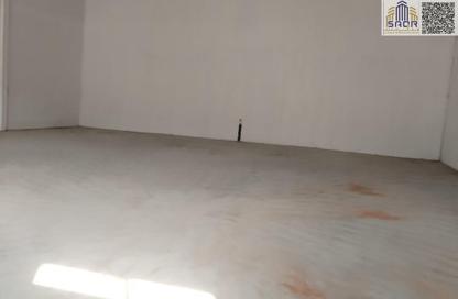 Warehouse - Studio - 1 for rent in Umm Dir - Umm Al Quwain