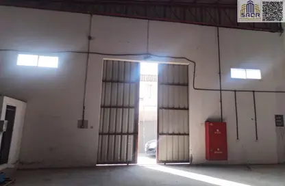 Warehouse - Studio - 1 Bathroom for rent in Umm Dera - Umm Al Quwain