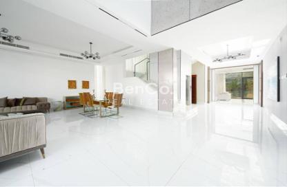 Villa - 6 - 7 for sale in Jumeirah Park - Dubai Villa - 6 - 7 for sale in Jumeirah Park - Dubai