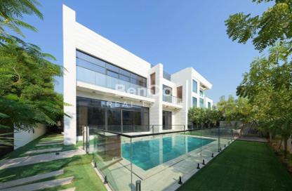 Villa - 6 - 7 for sale in Jumeirah Park - Dubai Villa - 6 - 7 for sale in Jumeirah Park - Dubai