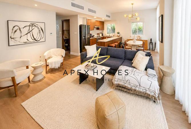 100428921 - Property Image 3
