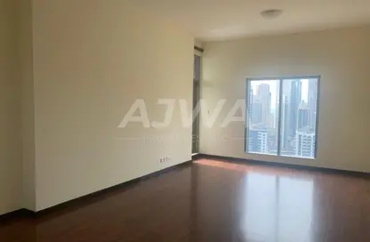 Apartment - 1 Bedroom - 2 Bathrooms for rent in Green Lakes Towers 1 - Green Lakes Towers - JLT Cluster S - Jumeirah Lake Towers - Dubai