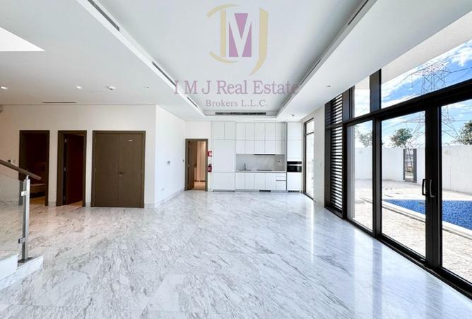 77785593 - Property Image 2