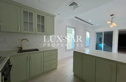 فيلا - 2 غرف نوم - 3 حمامات للايجار في منطقة 16 - قرية جميرا الدائرية - دبي