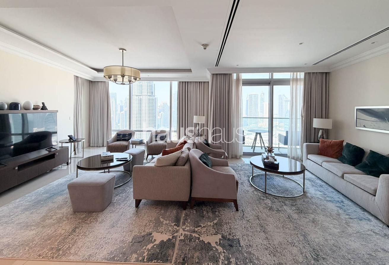 Skyline Elegance | Iconic Living | Serviced Luxury photo 2