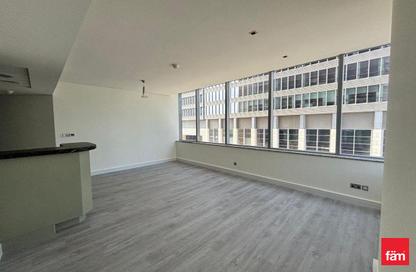 Apartment - 2 Bedrooms - 3 Bathrooms for sale in Sky Gardens - DIFC - Dubai